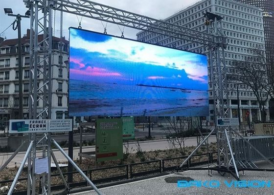 6500cd/Sqm Stage Rental LED Display 1920Hz P3.91mm Seamless Splicing